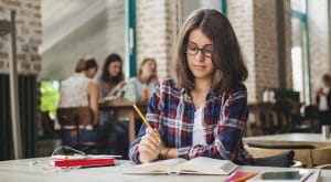 купить диплом в Северодвинске с бесплатной доставкой купить диплом в Северодвинске